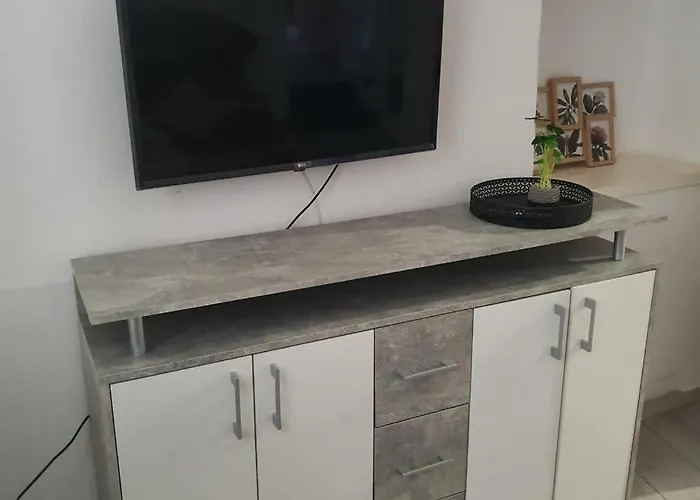 Appartement Varos And Separate Zadar