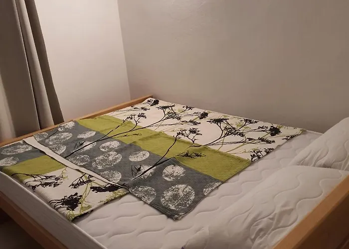 Varos And Separate Appartement